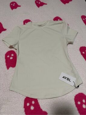 NWT AYBL Women's Cream Short Sleeve Performance Tee - Size Large